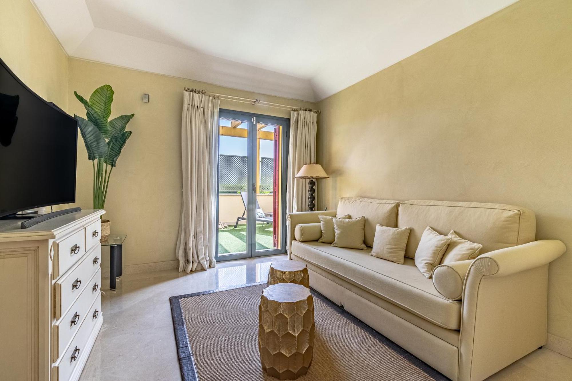 Polo Royale Waterfront Luxury Apt - 3 Terraces And Pool Sotogrande Eksteriør bilde