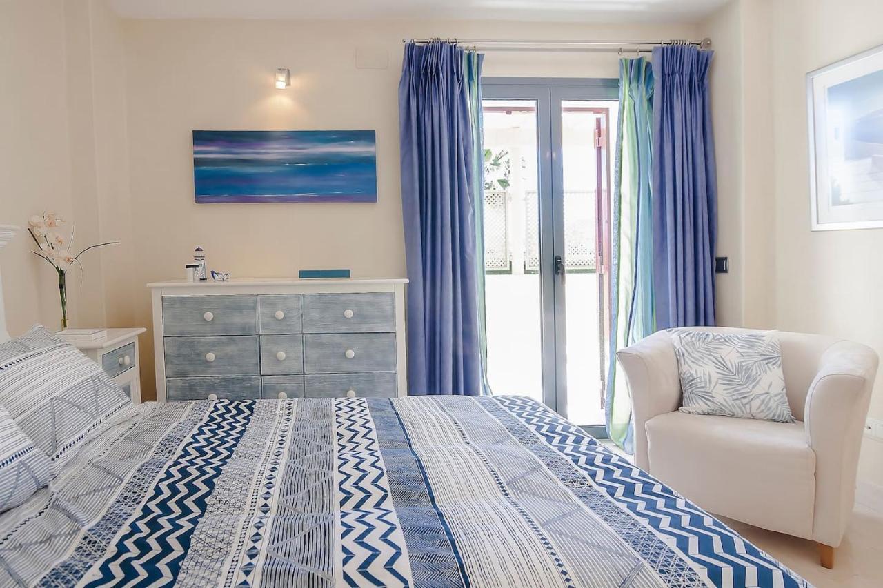 Polo Royale Waterfront Luxury Apt - 3 Terraces And Pool Sotogrande Eksteriør bilde