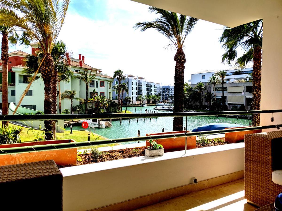 Polo Royale Waterfront Luxury Apt - 3 Terraces And Pool Sotogrande Eksteriør bilde